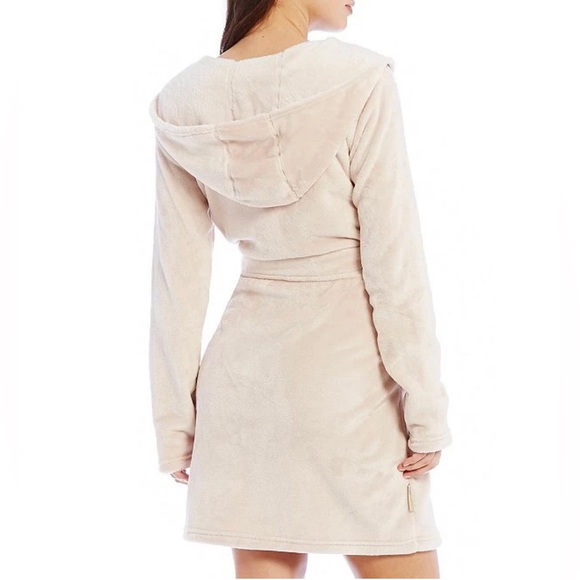 UGG Miranda Fleece Lined Robe - Picture 4 of 13